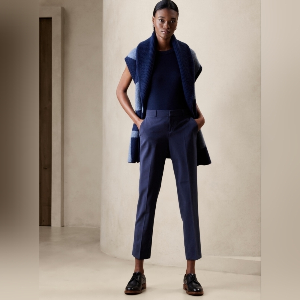 Banana Republic Avery Tailored Wool Slim Straight Ankle Pants Navy Blue 2 PETITE